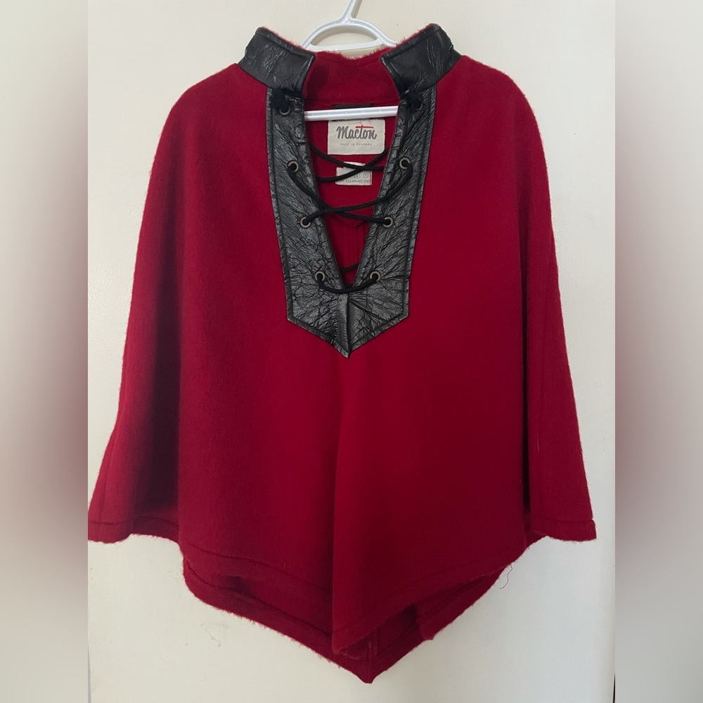 Vintage wool Macton cape /poncho made in Denmark